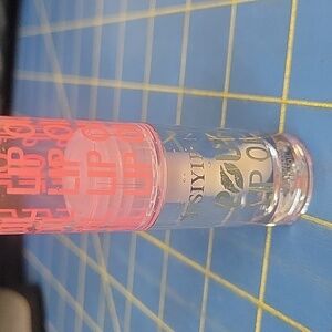 Siyiping Pout Hydrating Lip Oil New Tube